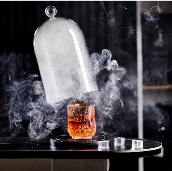 SMOKING CLOCHE