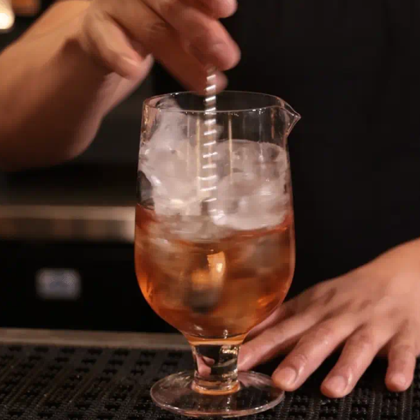 EXTRA LARGE STEMMED MIXING GLASS 750ml (25oz)