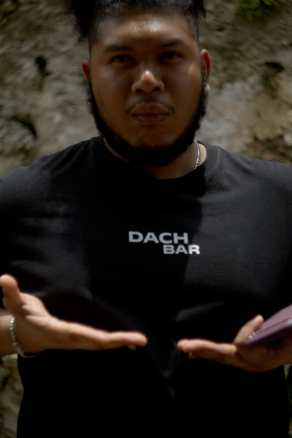 SWEATER DACH BAR